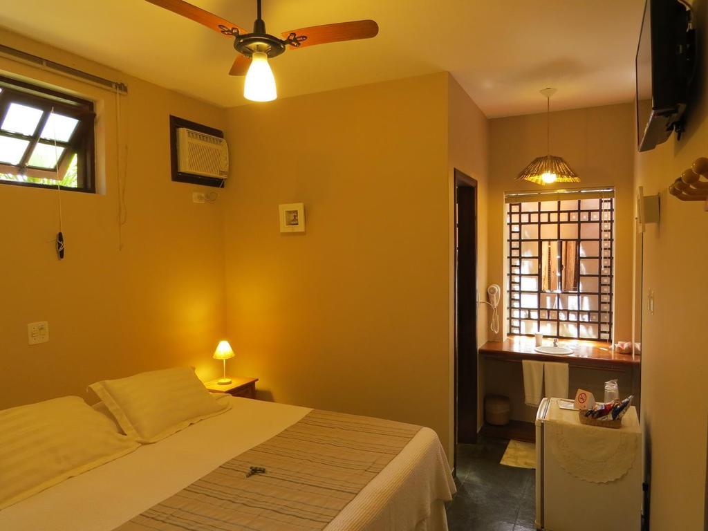 Quarto Econômico com Cama de Casal ou 2 de Solteiro